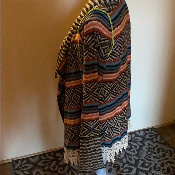 BEAUTIFUL Gimmicks cardigan 🌞 - Picture 5 of 5